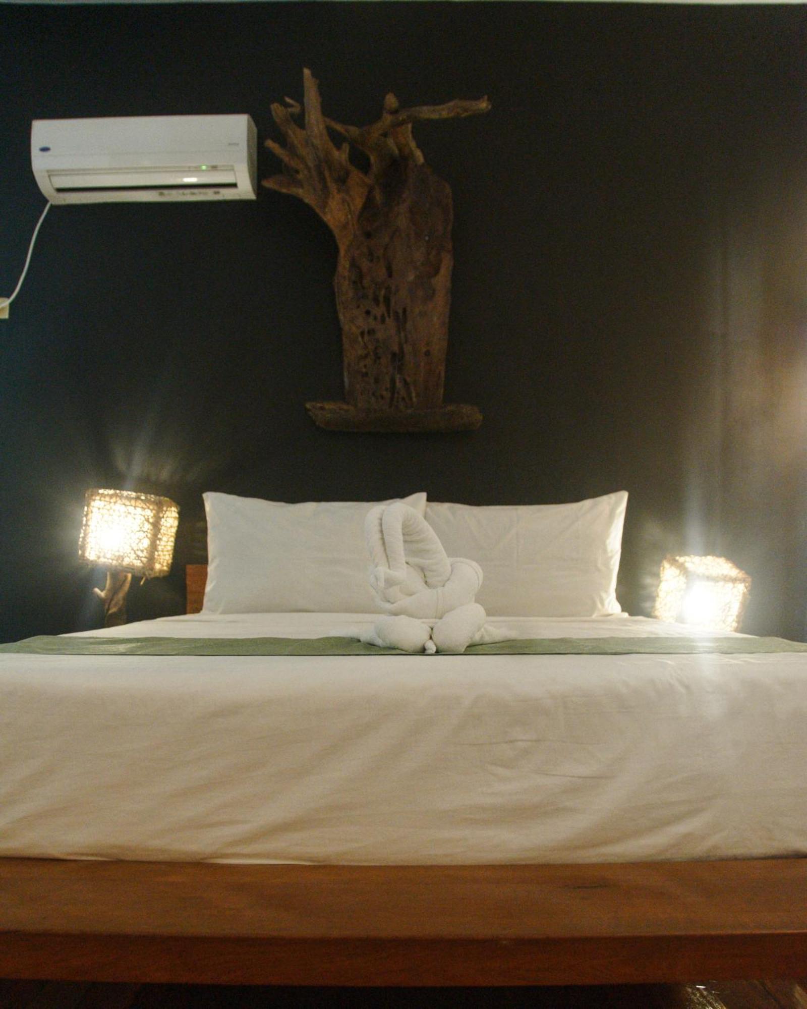 Bluemango Rooms&Villas El Nido Esterno foto